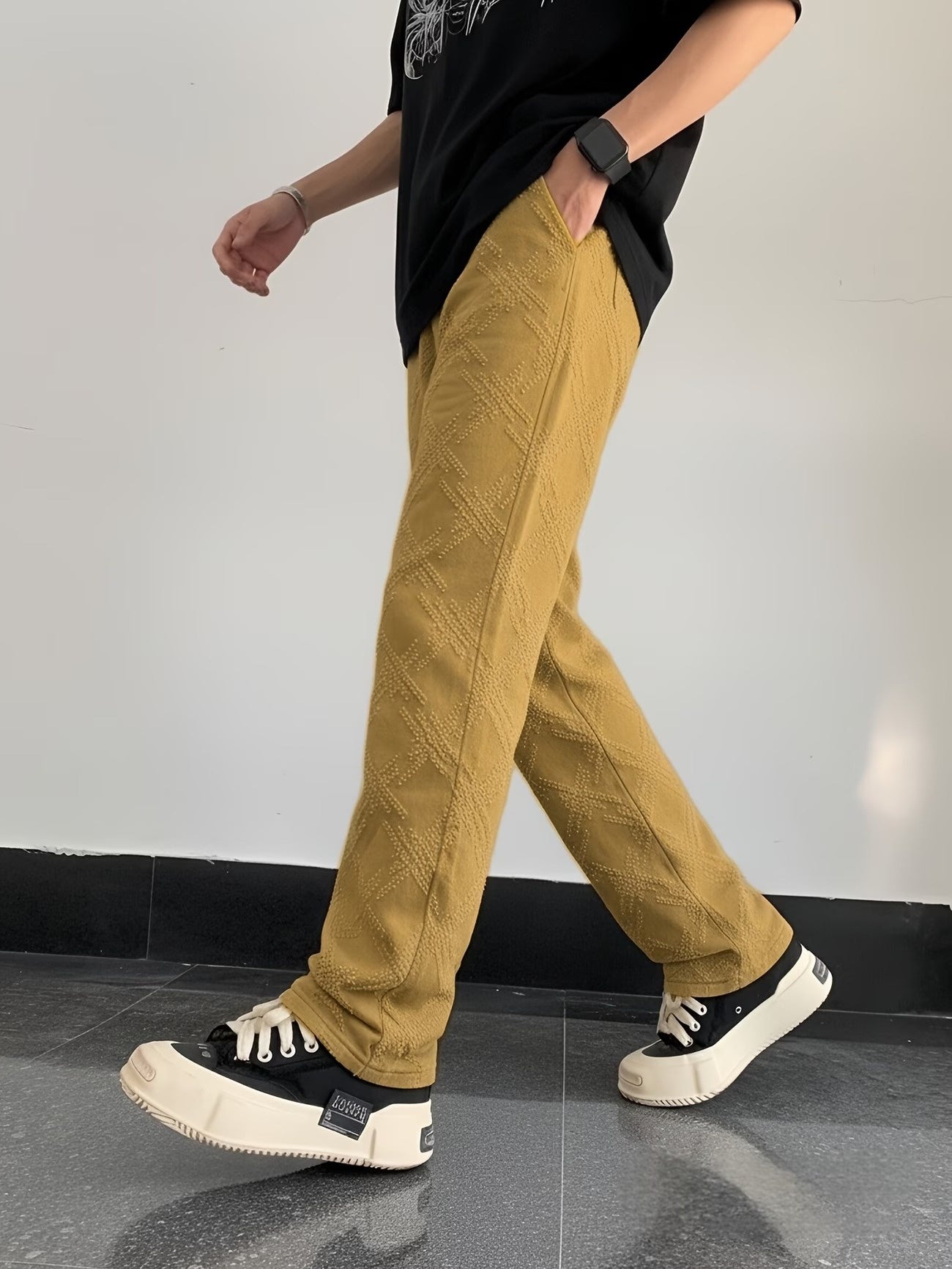 Men's Textured Dot Straight Leg Trousers