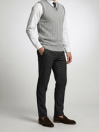 Men's Autumn Cable Knit Sleeveless Jumper Vest with V-Neck