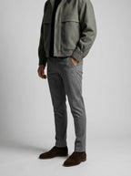Thornbury_Boxed_Jacket_02.jpg