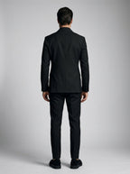 Wearing_Slim_fit_202604170200_2.jpg