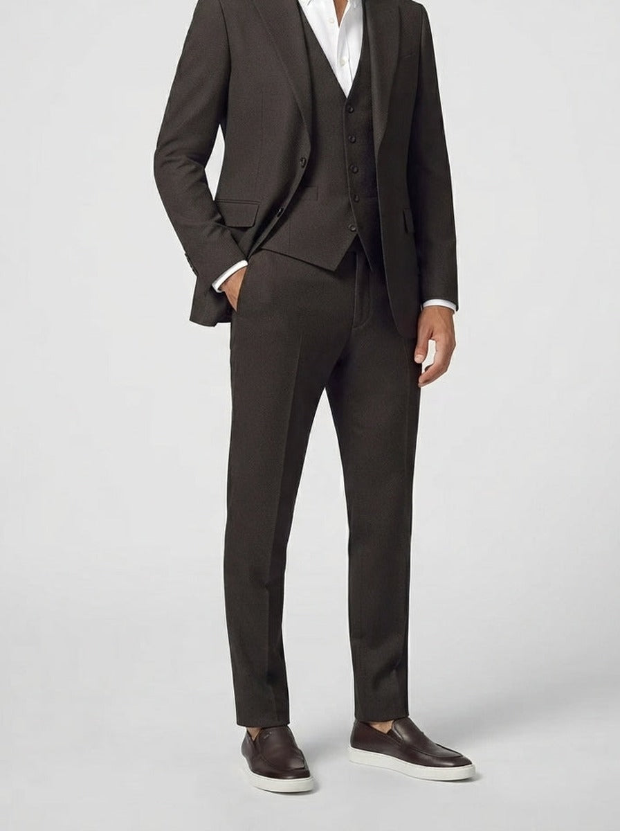 Men's Classic Three-Piece Wedding Suit with Notch Lapels