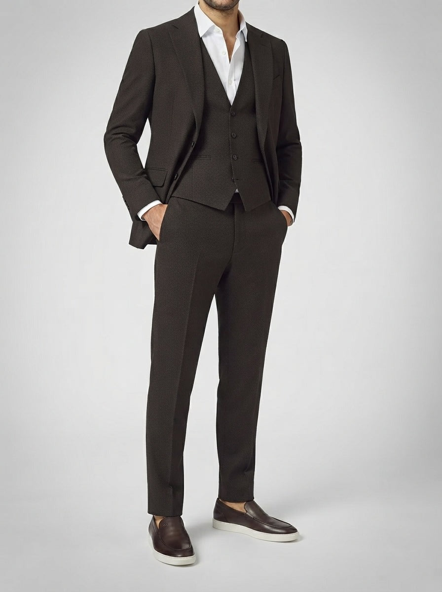 Men's Classic Three-Piece Wedding Suit with Notch Lapels
