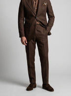 Man_wearing_casual_shirt_loafers_202605121216.jpg