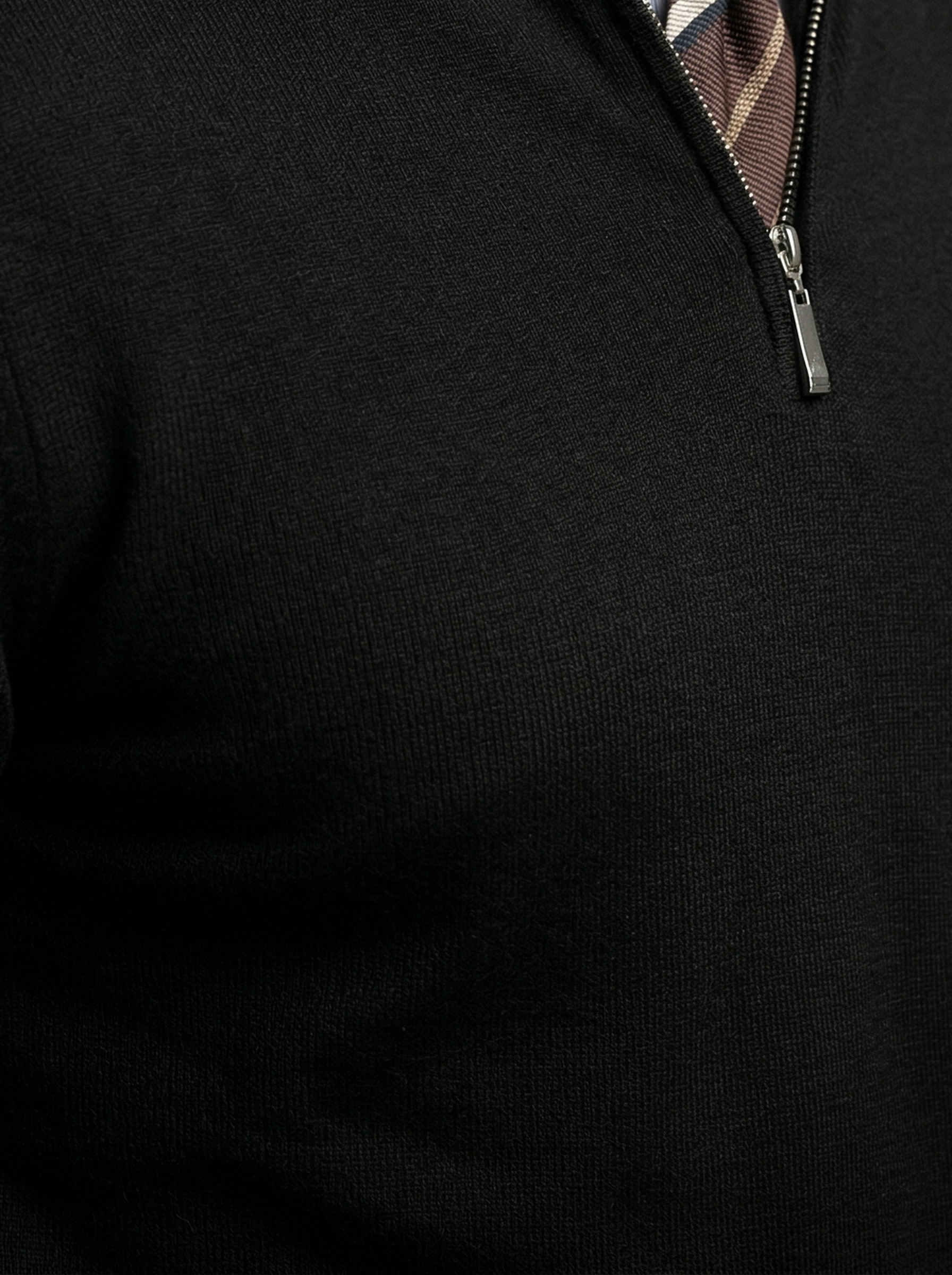 Men's Slim Fit Mock Neck Half Zip Jumper