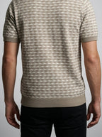 Wearing_slim_fit_202604151716.jpg