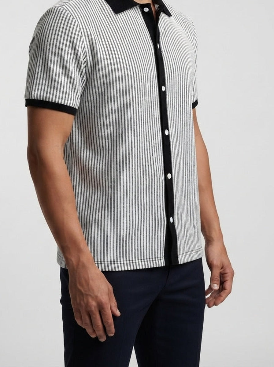 Men's Smart-Casual Textured Stripe Knit Polo Shirt with Contrast Collar