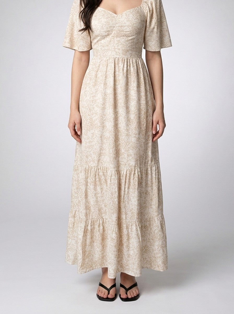 Women's Floral Sweetheart Neck Flutter Sleeve Tiered Summer Maxi Dress