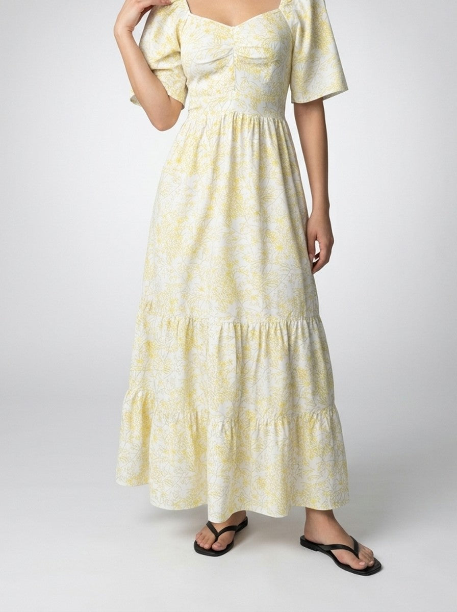 Women's Floral Sweetheart Neck Flutter Sleeve Tiered Summer Maxi Dress