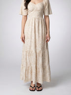 Women's Elegant Floral Tiered Occasion Maxi Dress with Sweetheart Neck