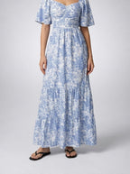 Women's Elegant Floral Tiered Occasion Maxi Dress with Sweetheart Neck
