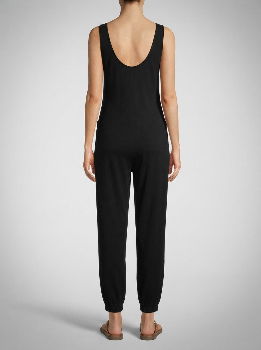 Women's Elegant Round Neck Sleeveless Jumpsuit with Pockets