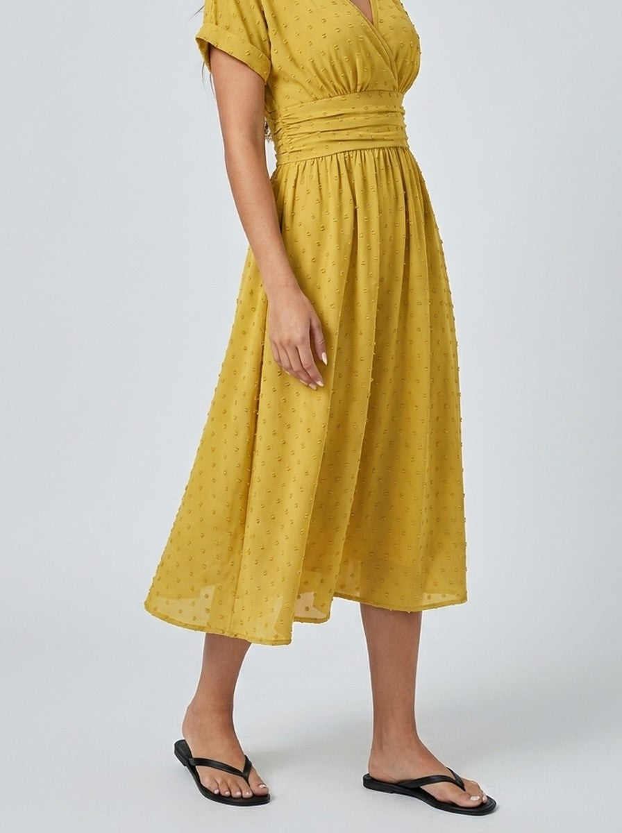 Women's Swiss Dot Short Sleeve Shirred Waist Midi Dress with V-Neck